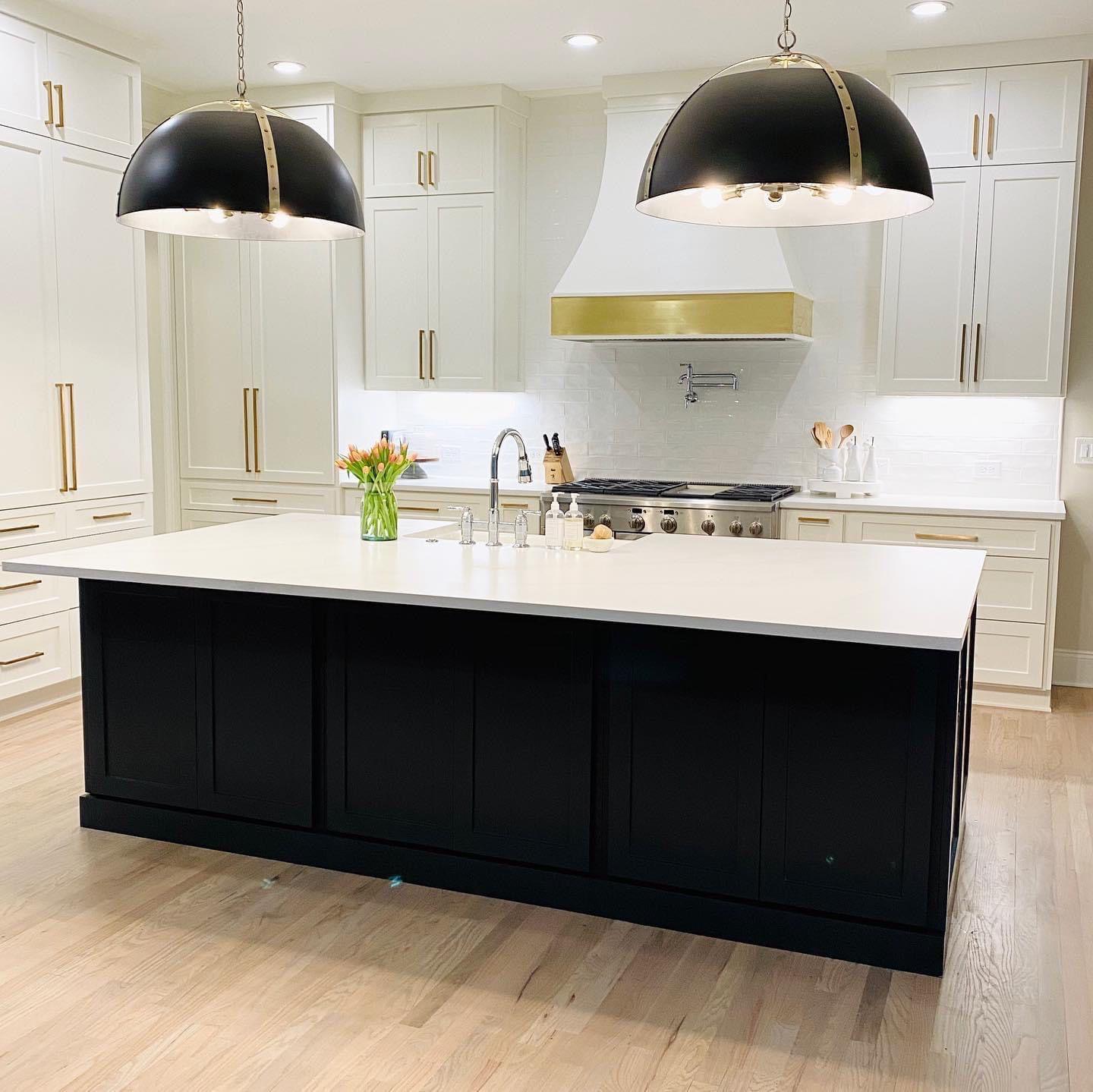 Custom kitchen cabinets detail